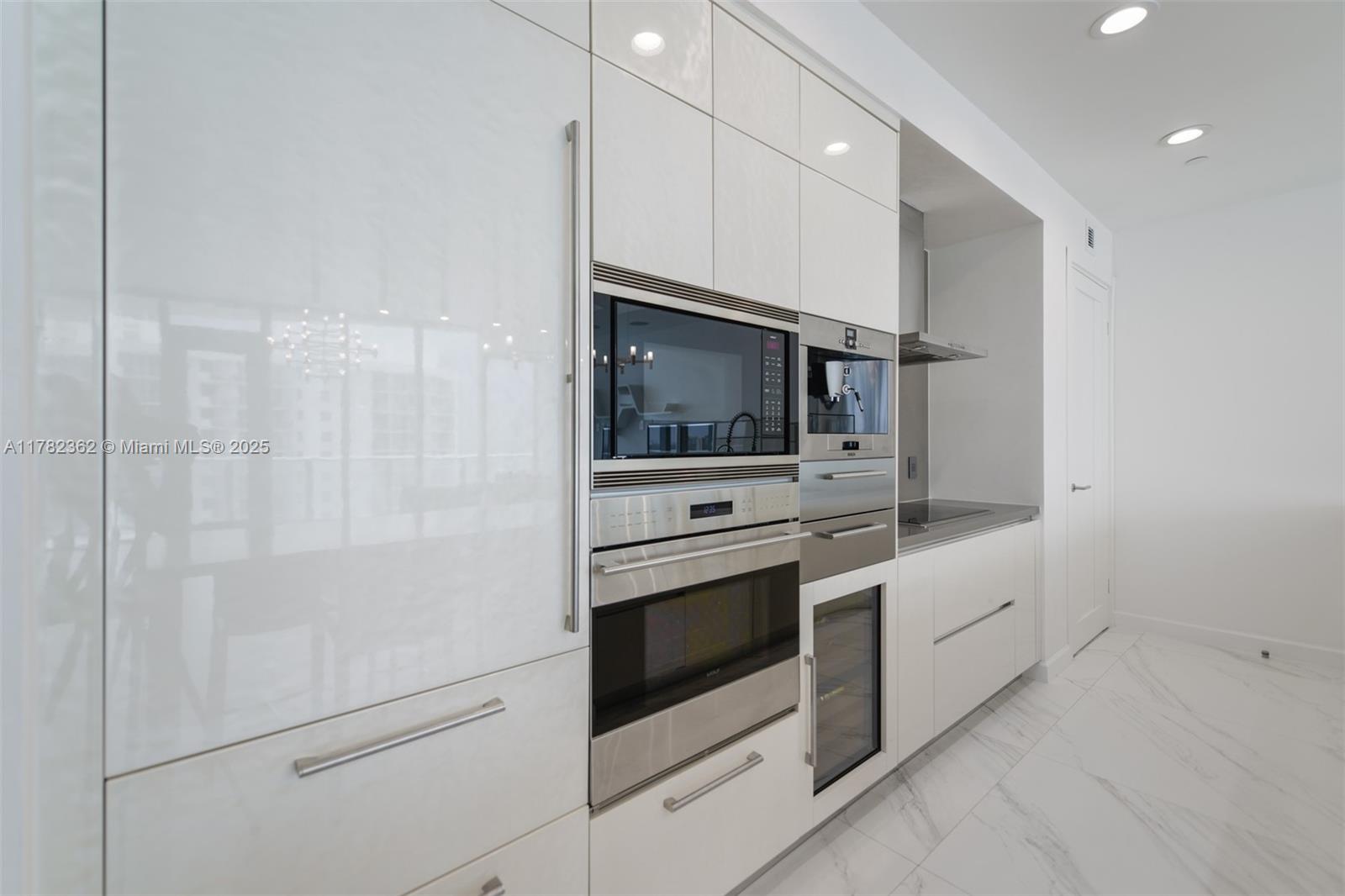 CHATEAU BEACH CONDO - Residential