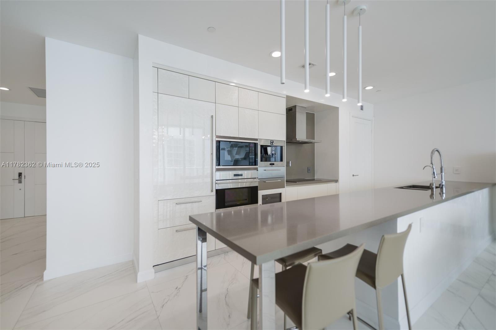 CHATEAU BEACH CONDO - Residential