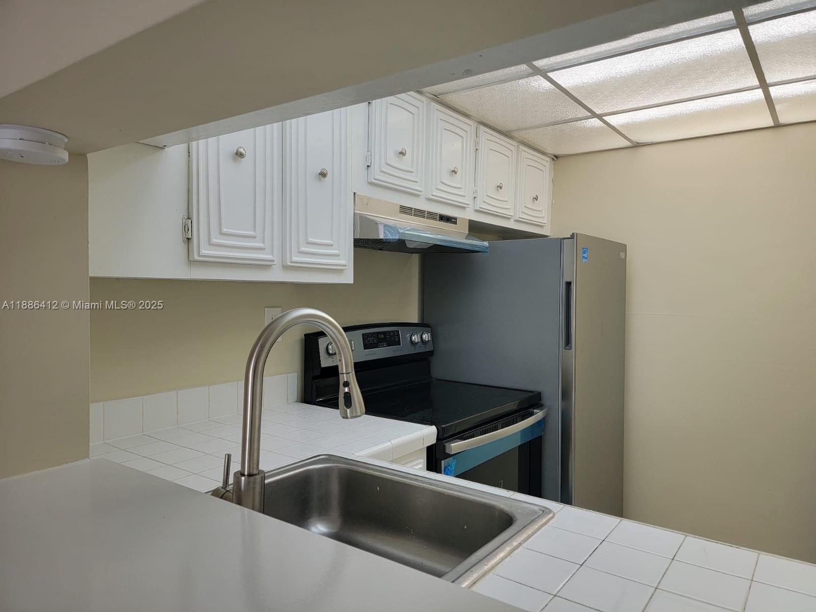 MONTECARLO CONDO - Residential