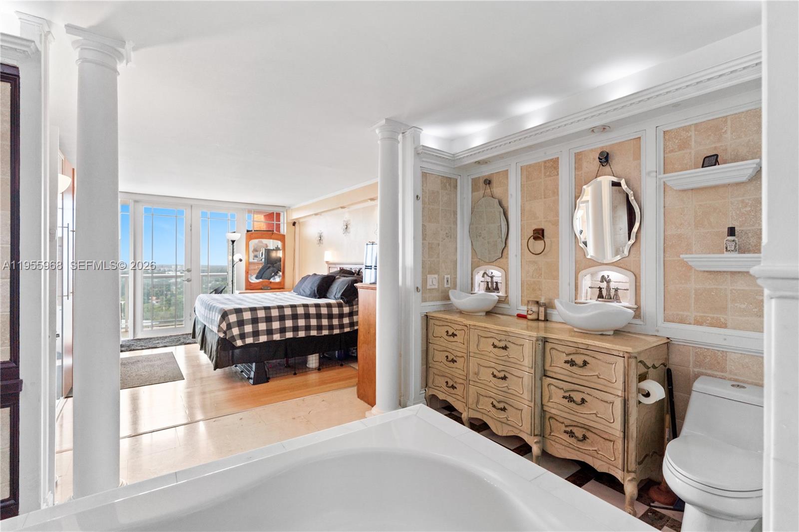 BUCKLEY TOWERS CONDO - EA - Residential