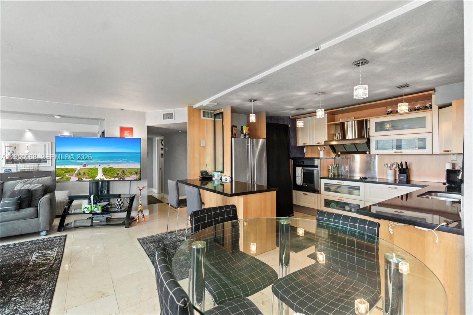 BUCKLEY TOWERS CONDO - EA - Residential