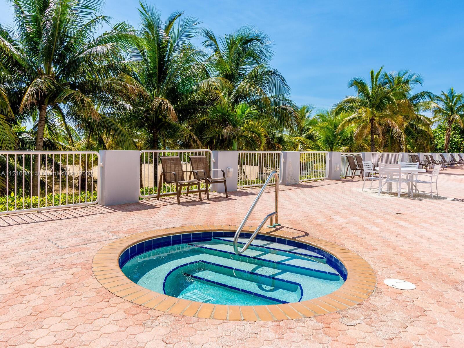 MARBELLA CONDO - Residential