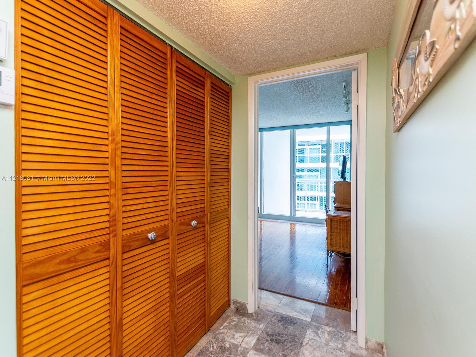 MARBELLA CONDO - Residential