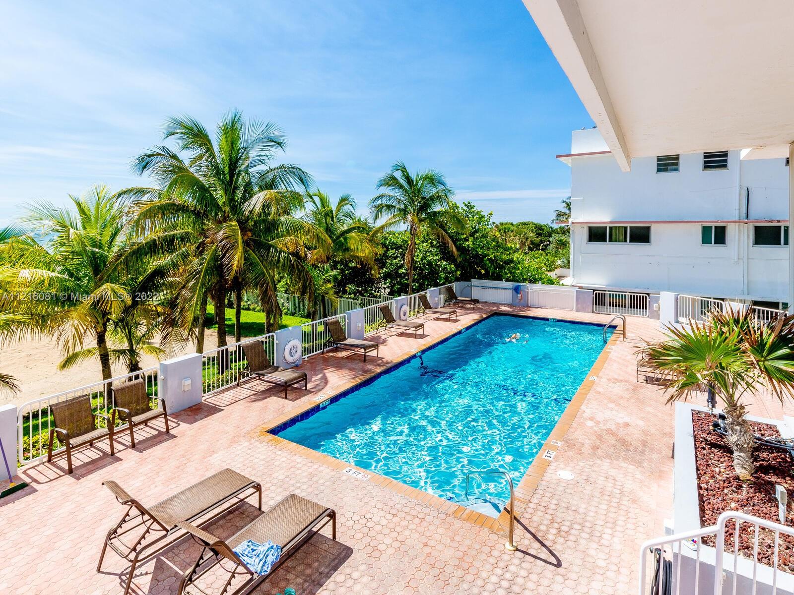 MARBELLA CONDO - Residential