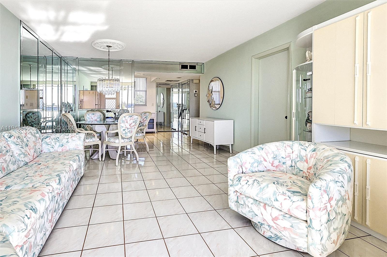 POINT EAST SEC 4 CONDO - Residential