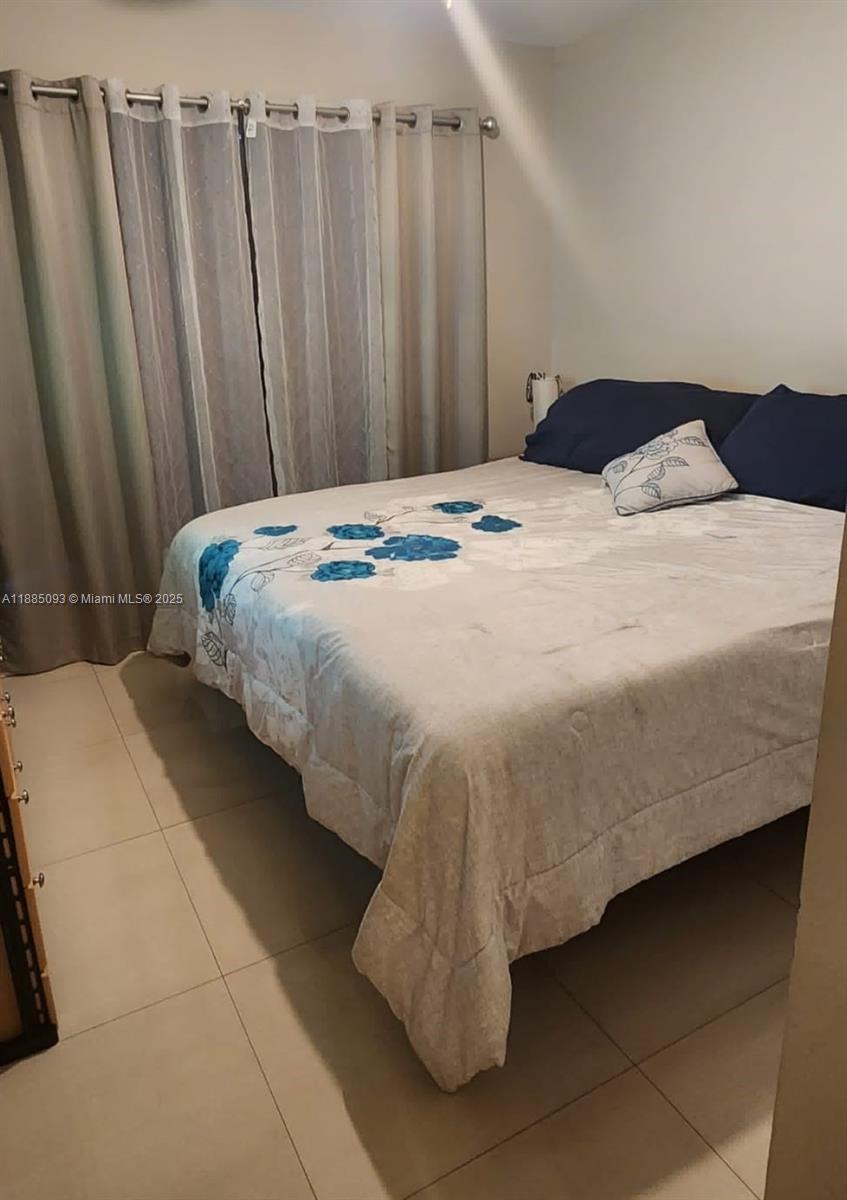 SILVER SHORES (PARCELS A - Residential Lease