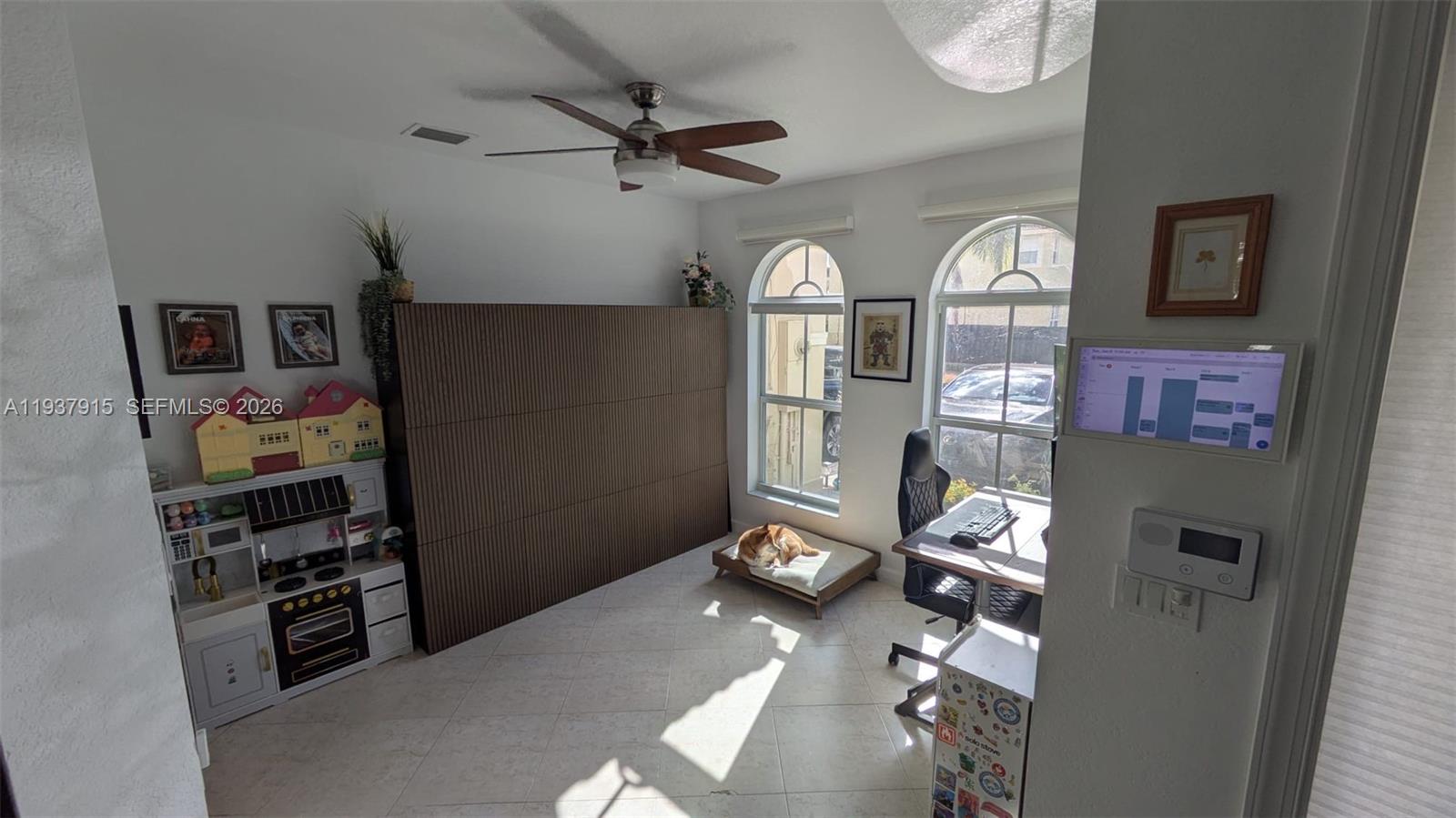 KENDALL BREEZE - Residential