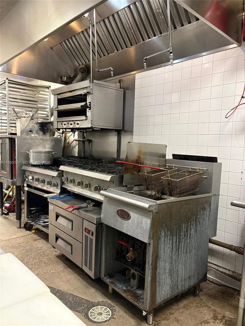 Main Road Weston FL 33327