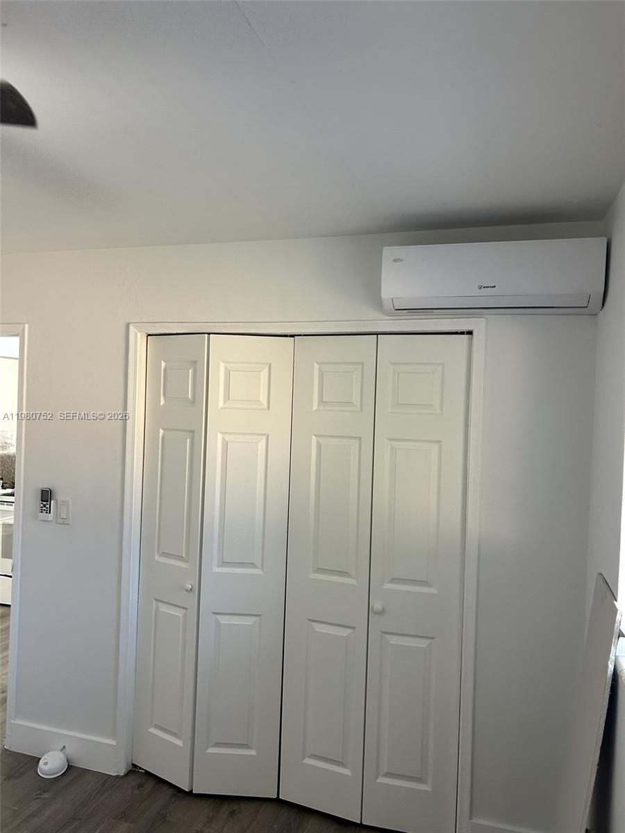 HIALEAH 11TH ADDN - Residential Lease