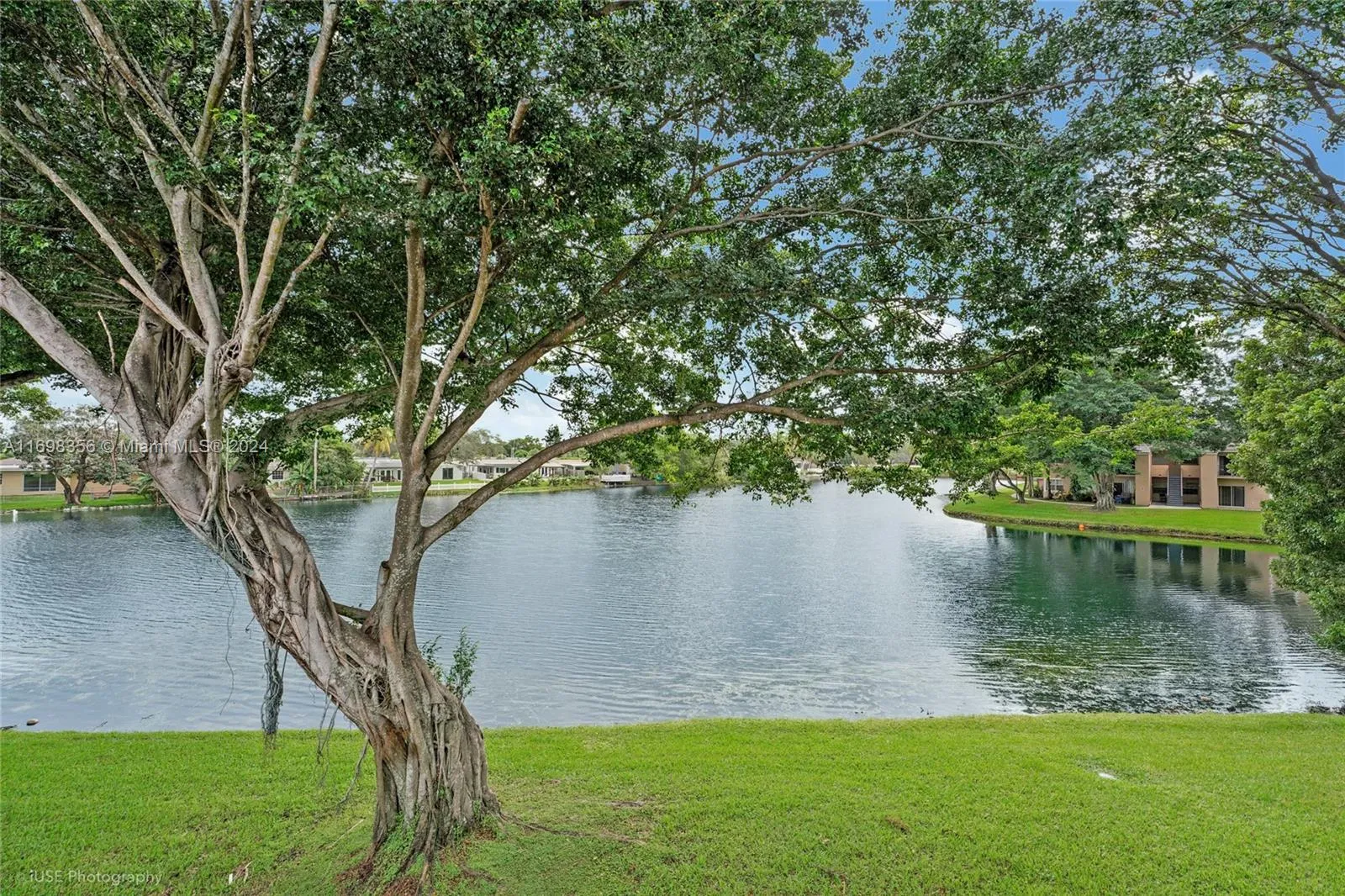 Pembroke Pines, Florida 33024, United States, 1 Bedroom Bedrooms, ,1 BathroomBathrooms,Residential,Pending,31133