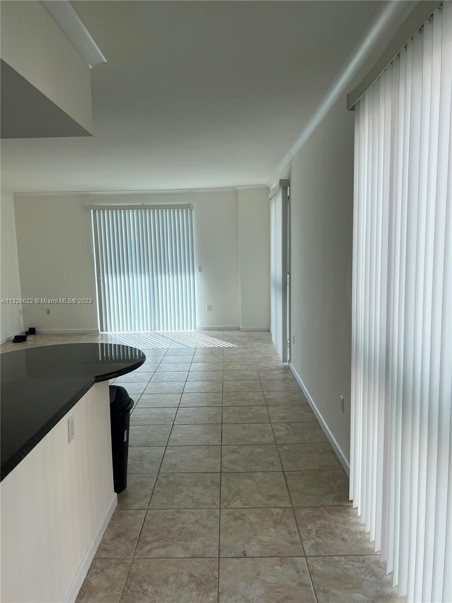 Spacious 2/2 in Downtown Dadeland. Best price in the complex.