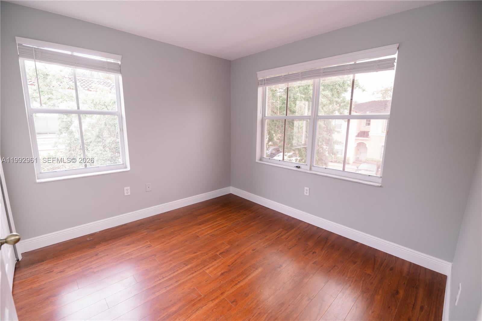 MELROSE POINT CONDO - Residential