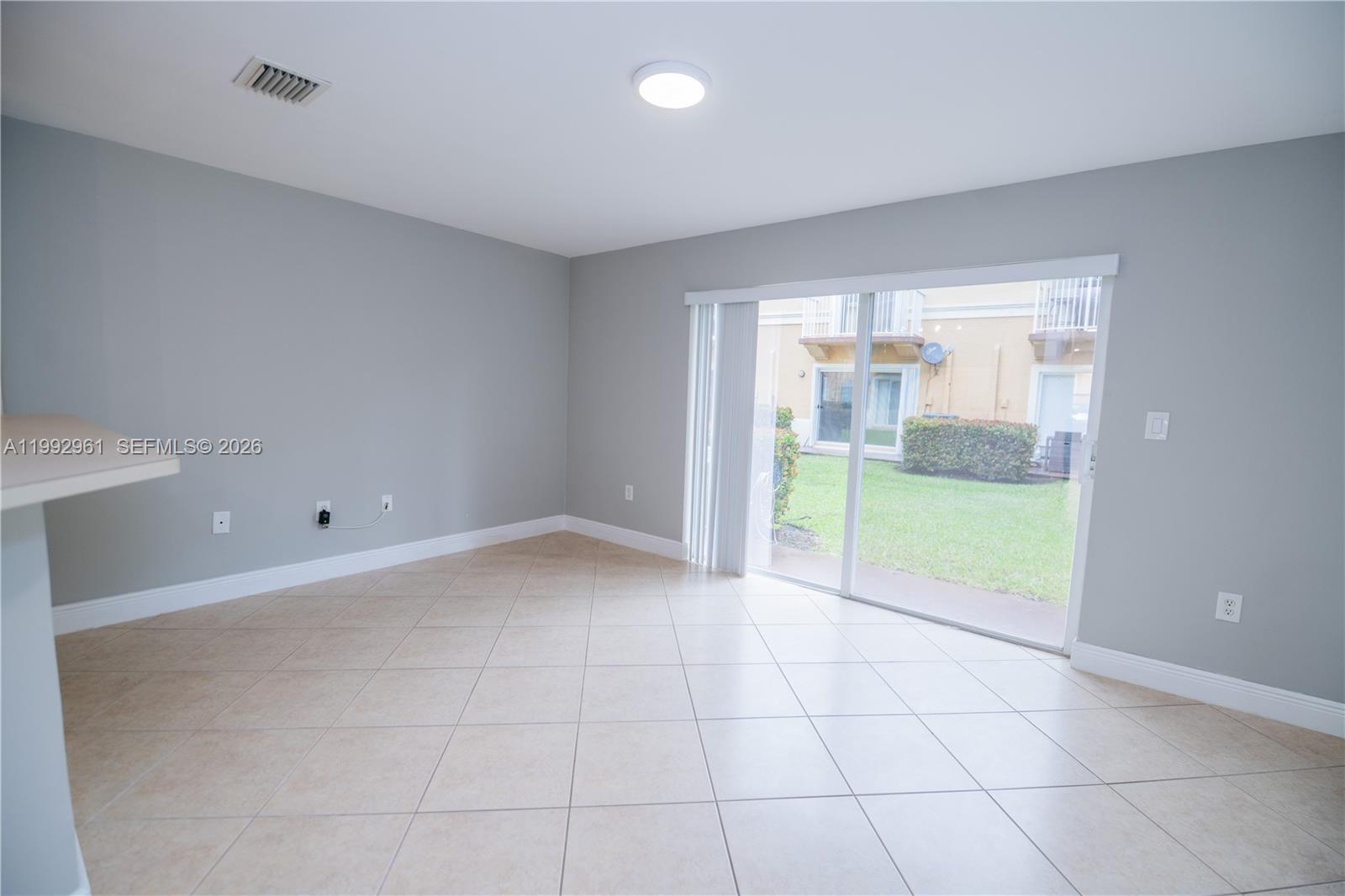 MELROSE POINT CONDO - Residential