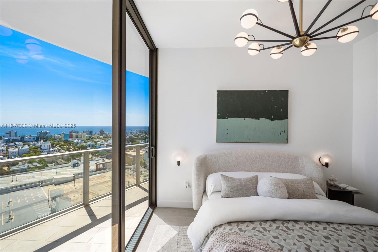 FIVE PARK - Residential