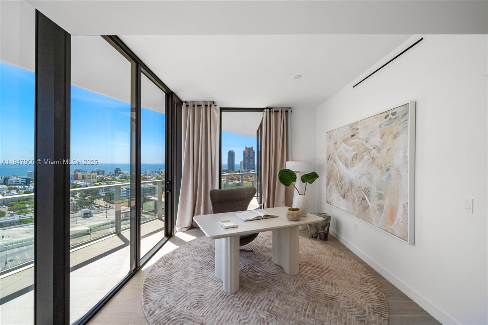 FIVE PARK - Residential