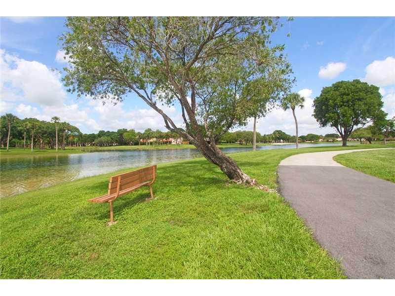 SUNFISH AT THE HAMMOCKS - Residential
