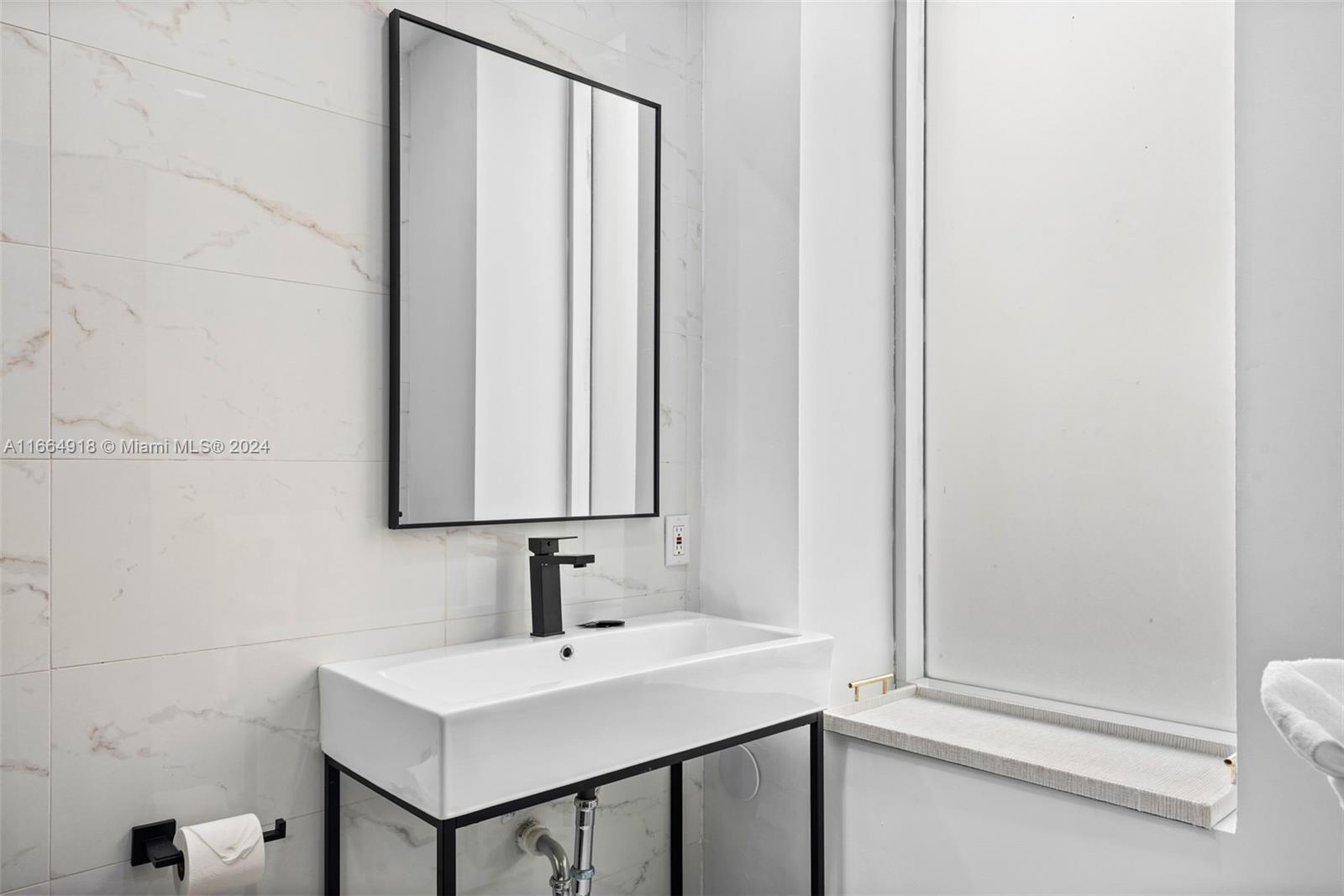 OCEAN BEACH ADDN NO 1 - Residential Lease