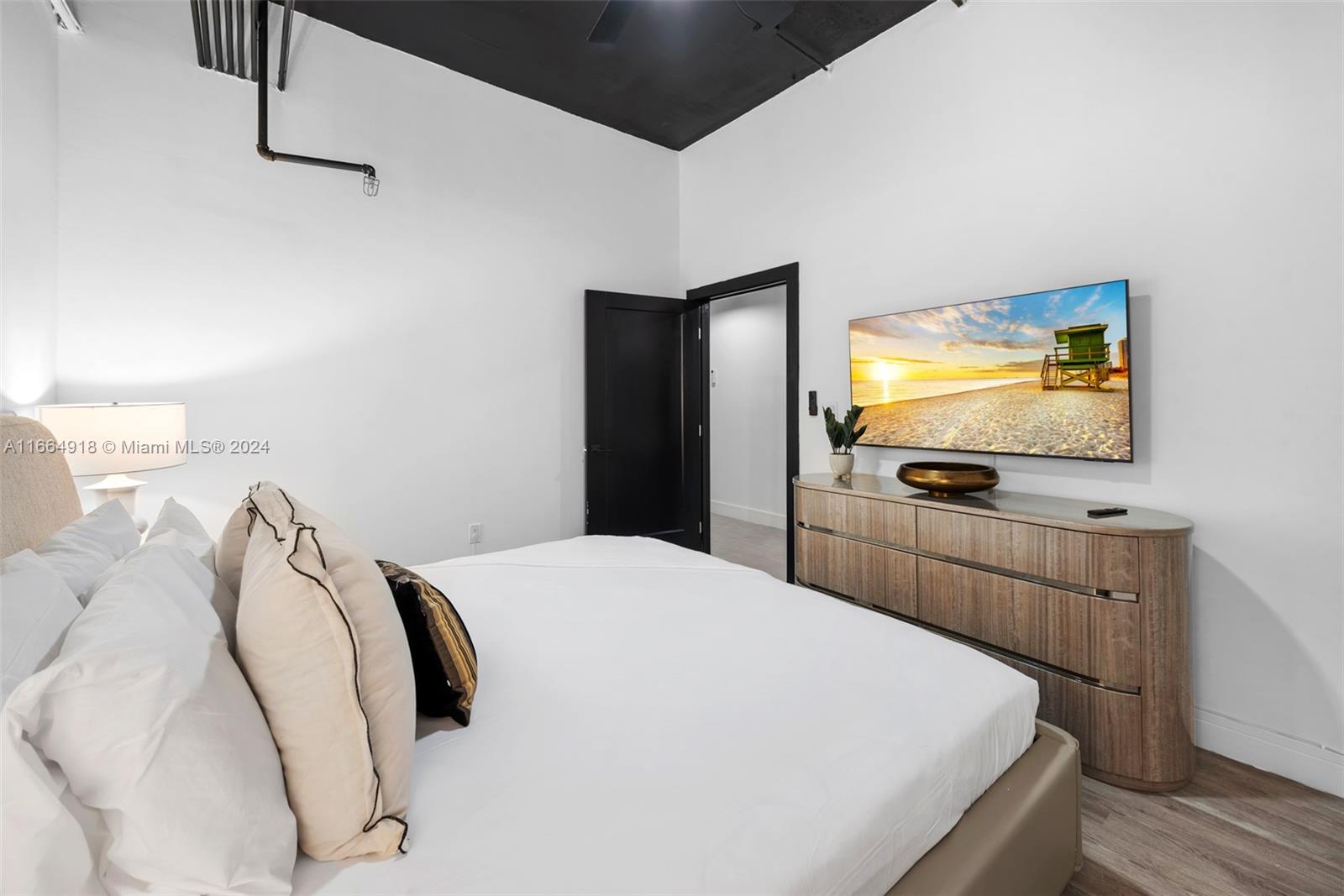 OCEAN BEACH ADDN NO 1 - Residential Lease