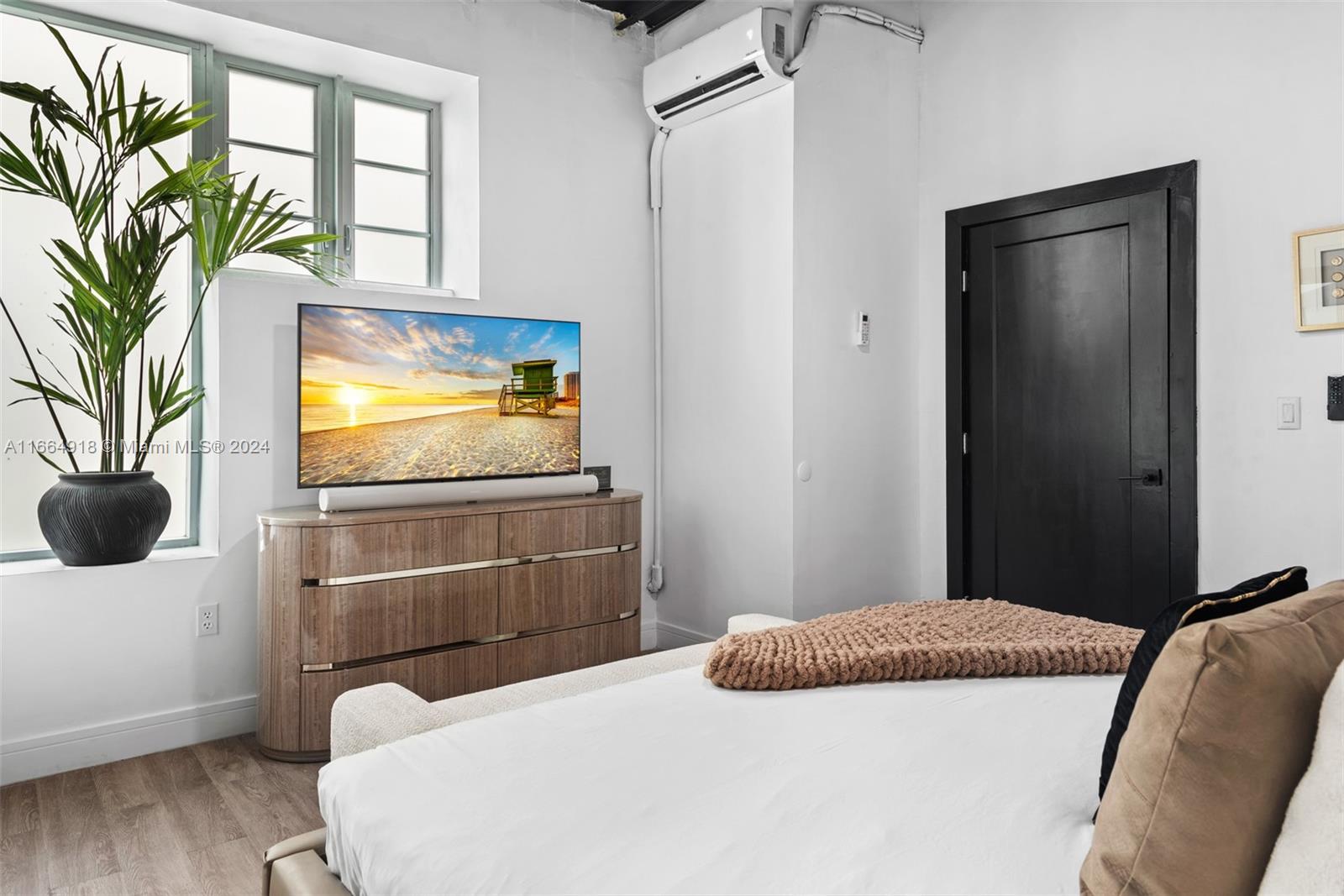 OCEAN BEACH ADDN NO 1 - Residential Lease