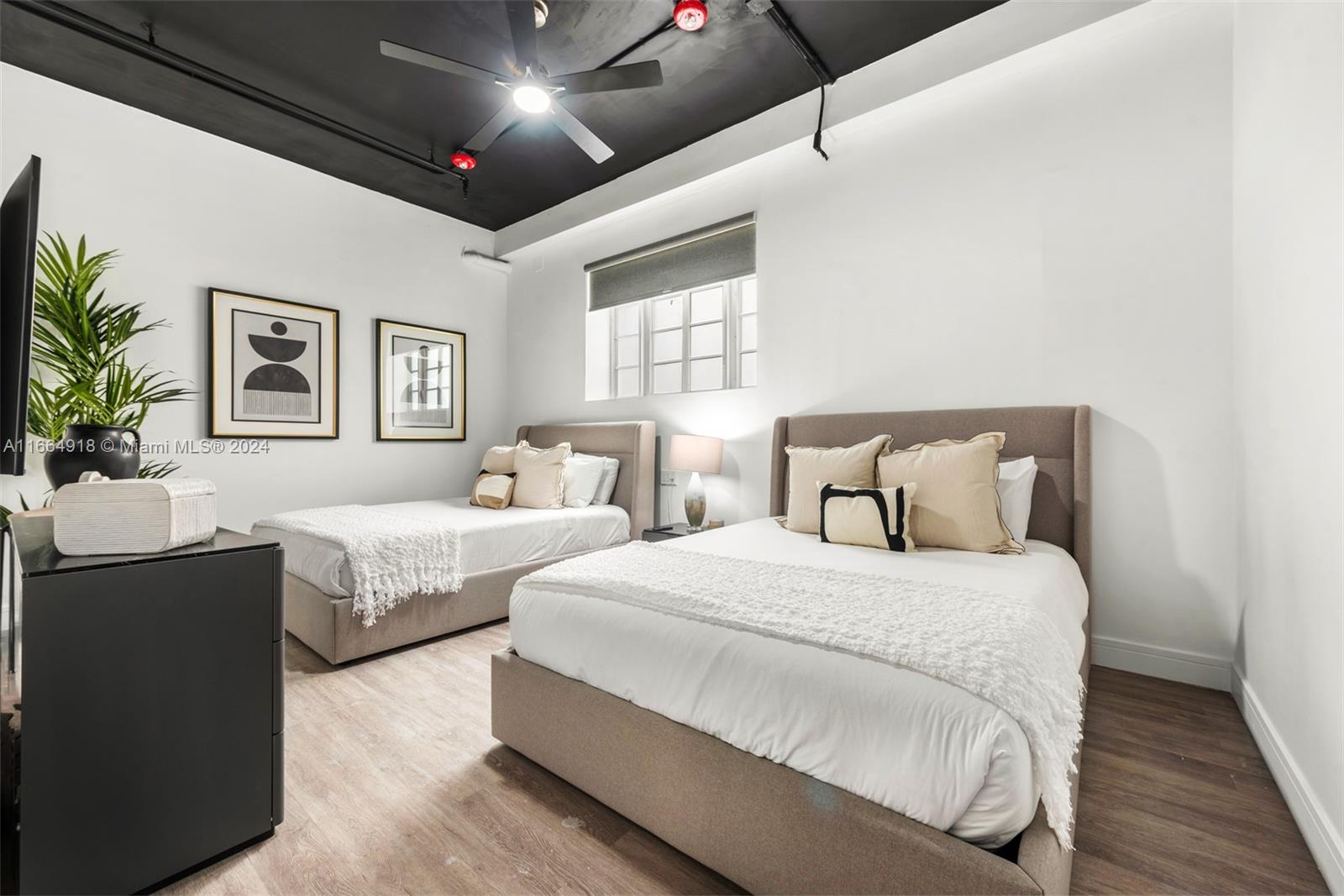 OCEAN BEACH ADDN NO 1 - Residential Lease