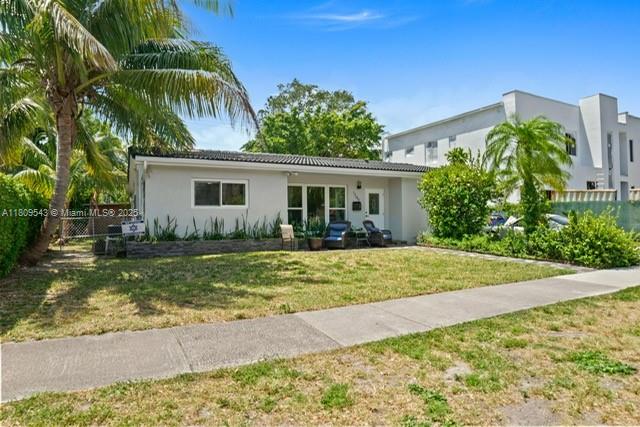 1240 Ne 176th St, North Miami Beach, Miami-Dade County, Florida - 3 Bedrooms  
2 Bathrooms - 