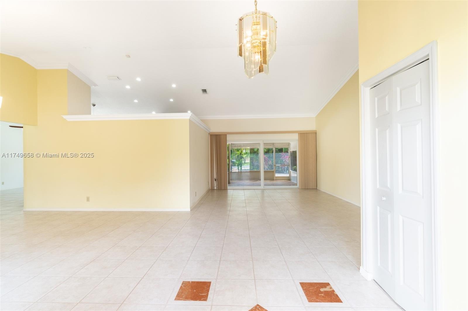 311 NW 197th Ave