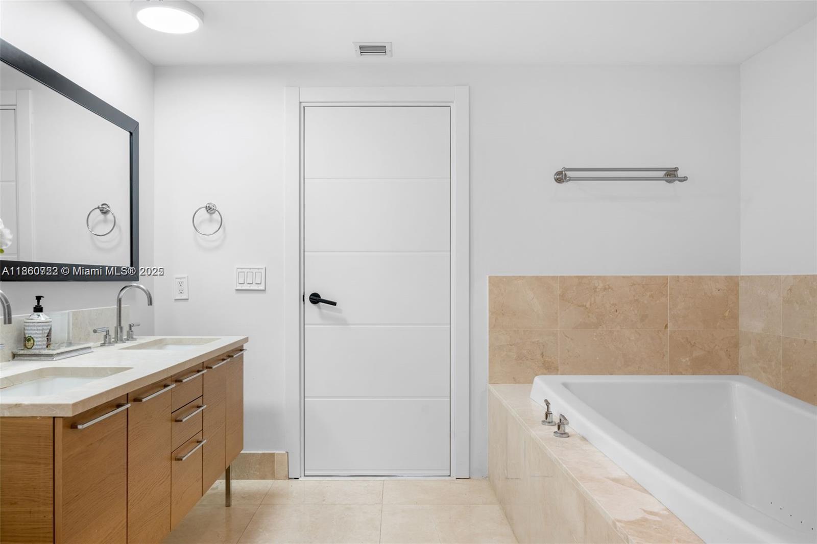 JADE BEACH CONDO - Residential Lease