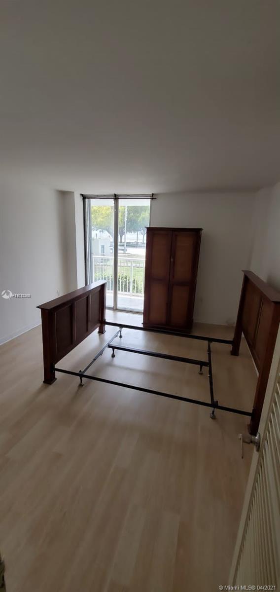 BRICKELL BISCAYNE CONDO - Residential Lease