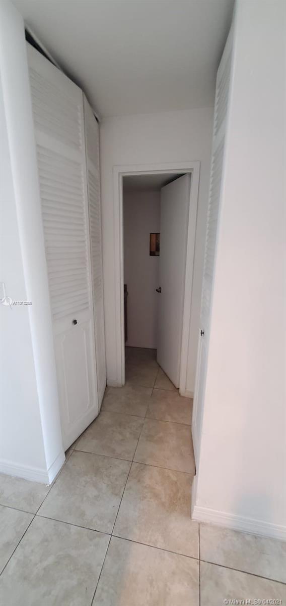 BRICKELL BISCAYNE CONDO - Residential Lease