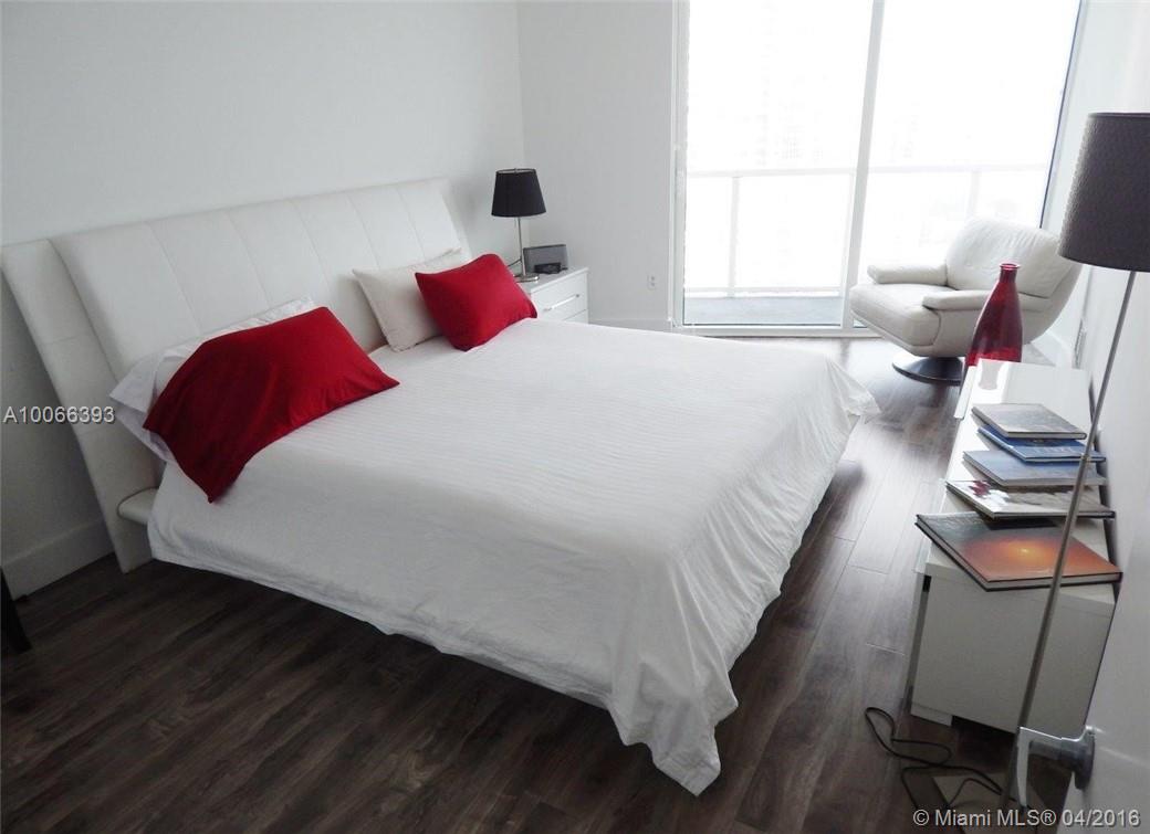 QUANTUM ON THE BAY CONDO - Residential Lease