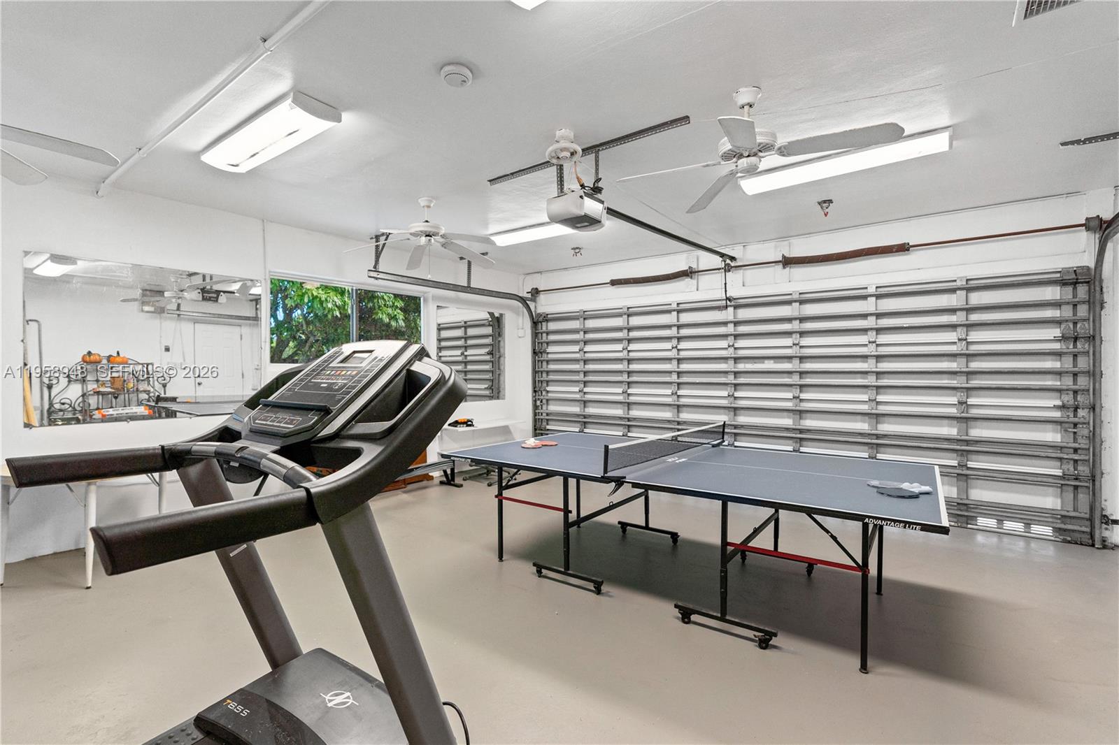 CORAL RIDGE COUNTRY CLUB - Residential