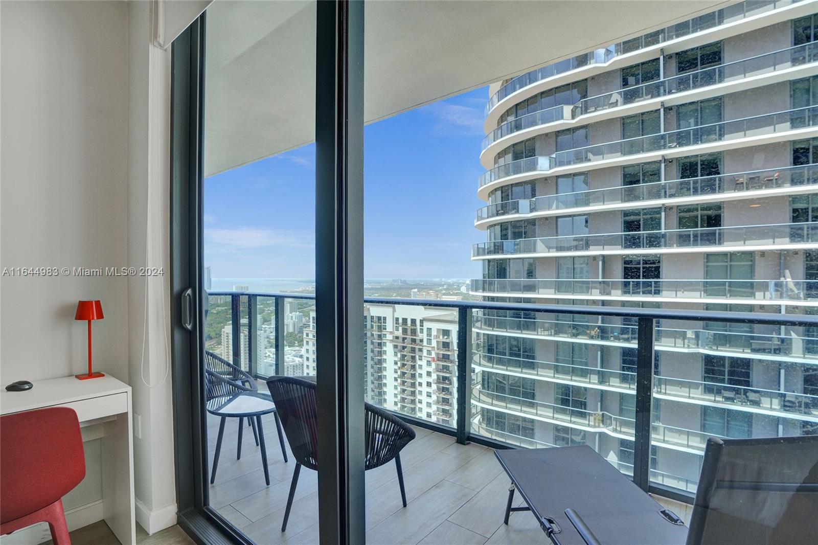 BRICKELL HEIGHTS EAST CON - Residential