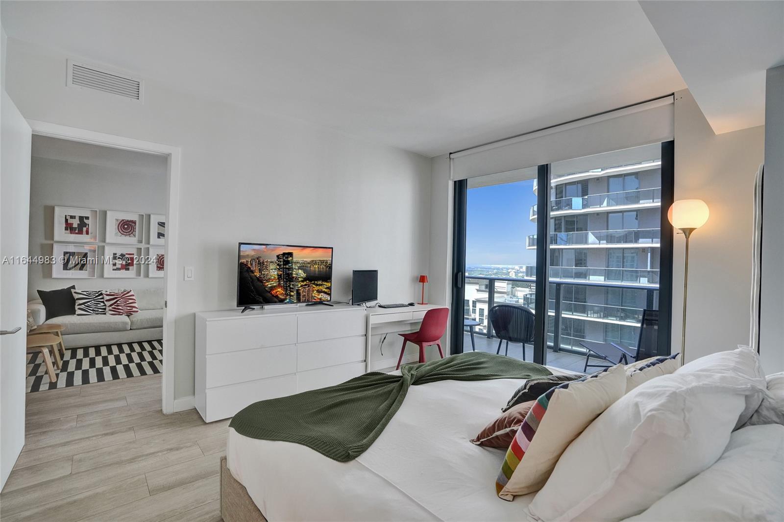 BRICKELL HEIGHTS EAST CON - Residential