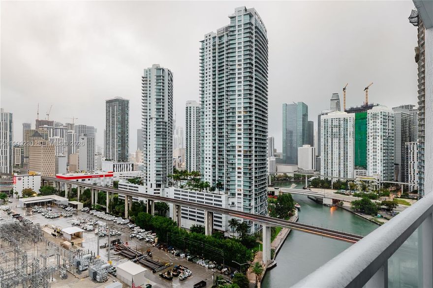 Enjoy urban living at its finest in this bright and spacious apartment located in one of Miami’s most vibrant neighborhoods. This residence features an open-concept layout, abundant natural light, and a private balcony perfect for relaxing while taking in scenic river and skyline views. The functional floor plan includes a comfortable bedroom, a full bathroom, and an additional half bath for added convenience.
Ideally situated just steps from Brickell City Centre, with access to world-class shopping, top-tier dining, and entertainment. Within walking distance to the financial district, cafés, nightlife, and everything that makes Brickell one of Miami’s most dynamic and desirable areas. The building offers excellent amenities for a true resort-style lifestyle.
Valet parking is included in the rent for added convenience.
Live where everything happens—location, comfort, and style all in one place. Ready for immediate occupancy!