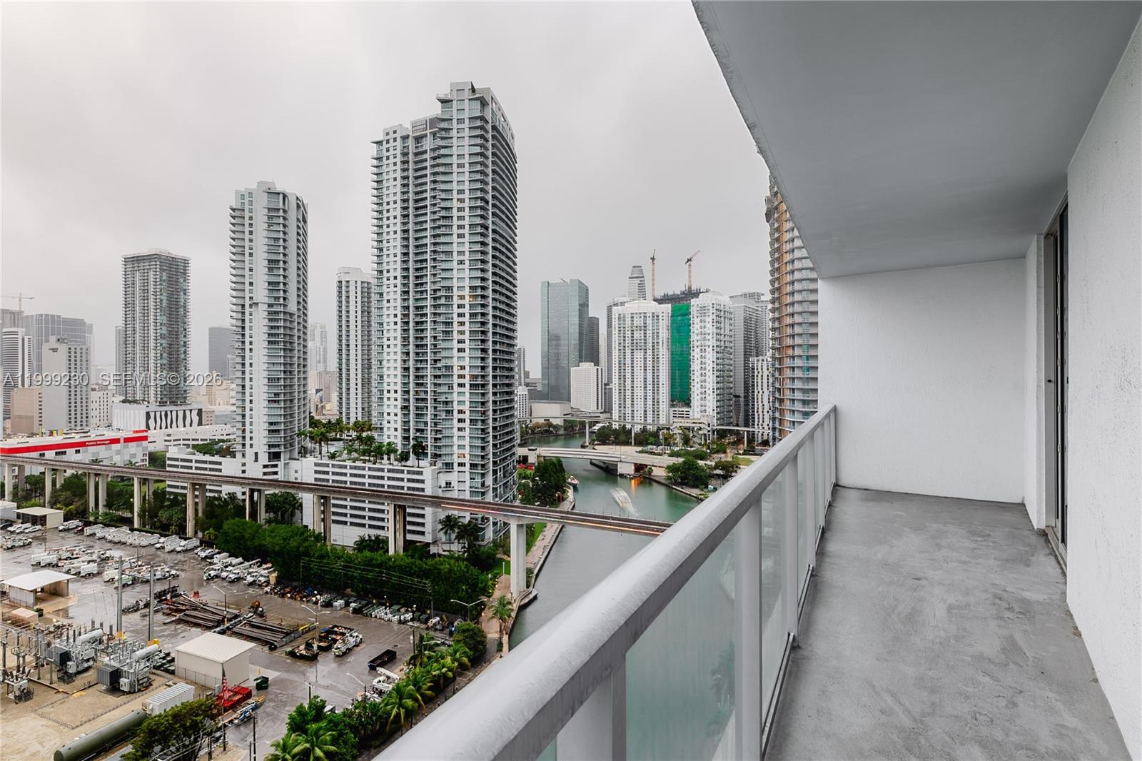 LATITUDE ON THE RIVER CON - Residential Lease