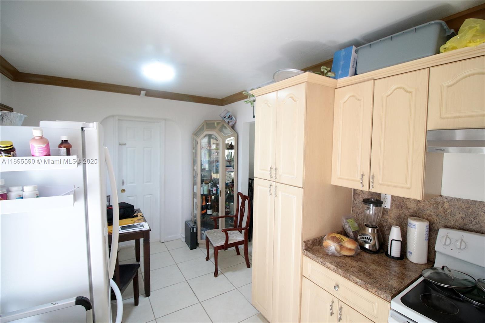 MARILYNDA - Residential