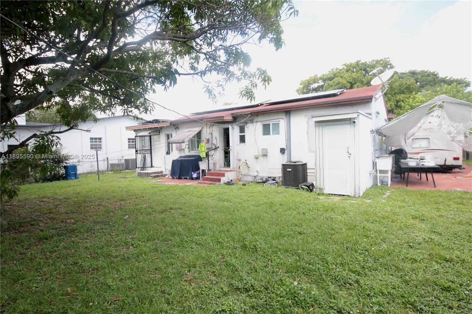 MARILYNDA - Residential