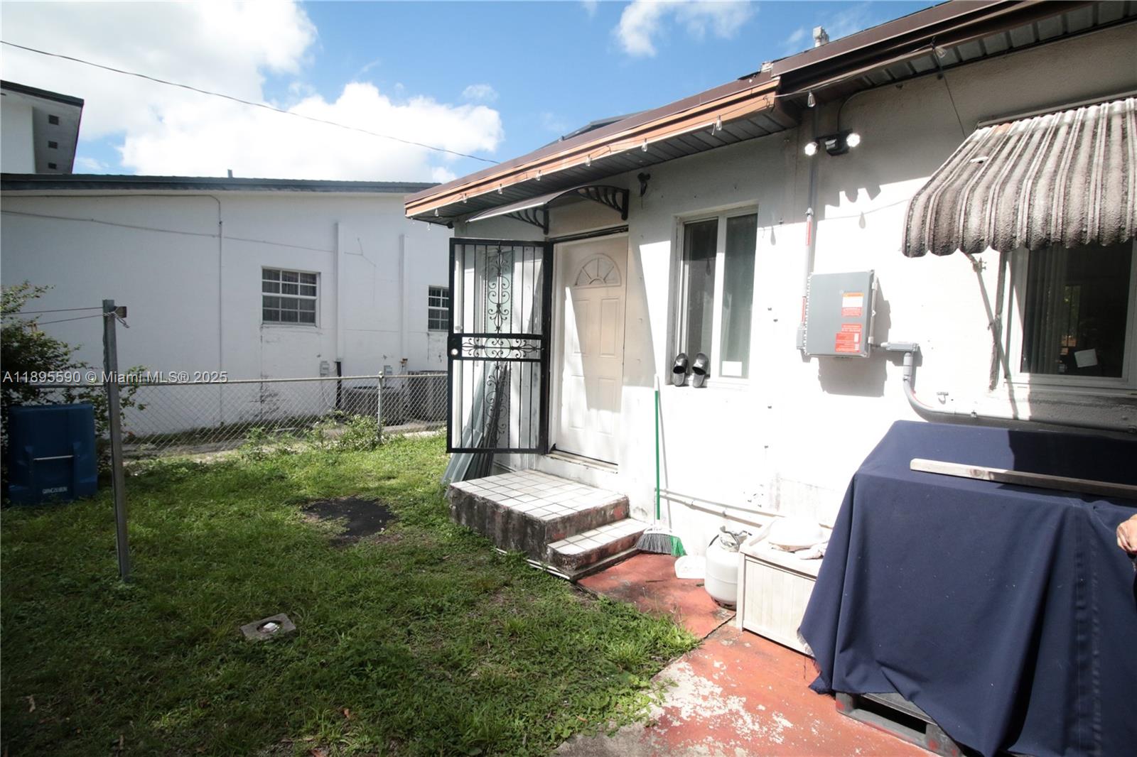 MARILYNDA - Residential