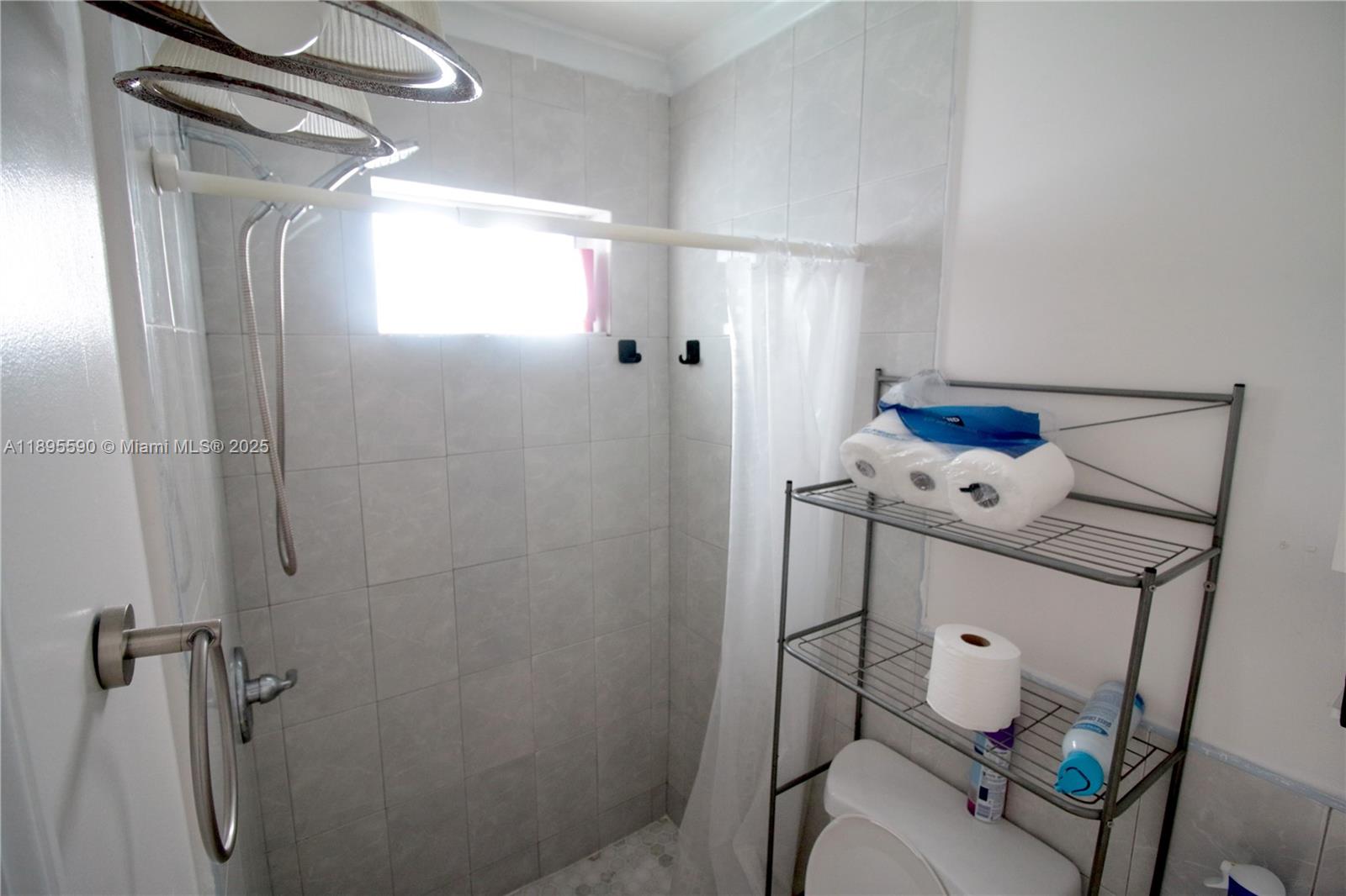 MARILYNDA - Residential