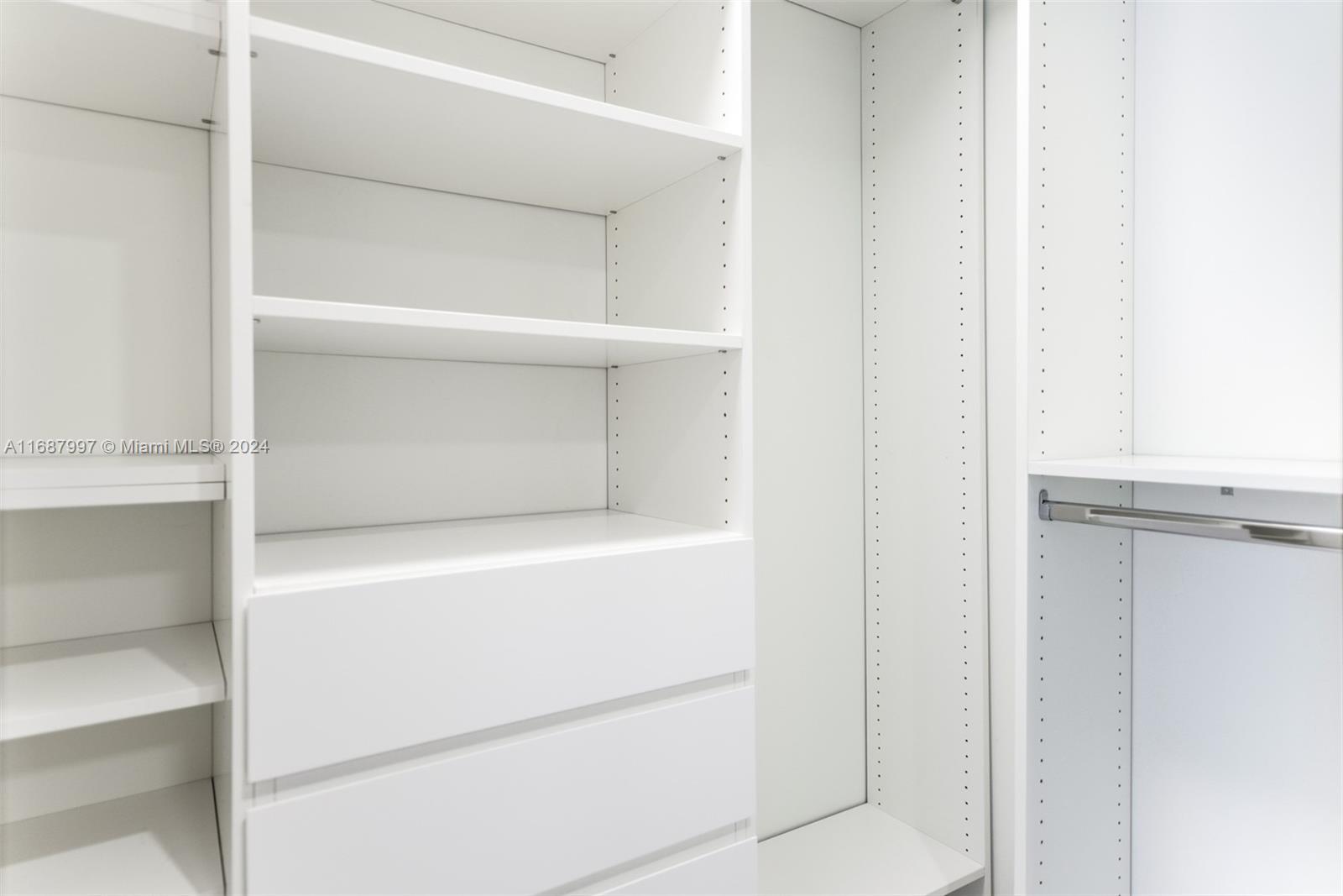 BRICKELL FLATIRON CONDO - Residential