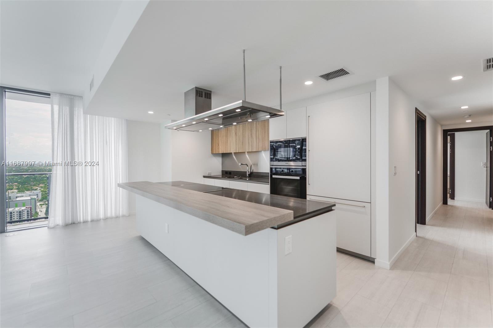 BRICKELL FLATIRON CONDO - Residential