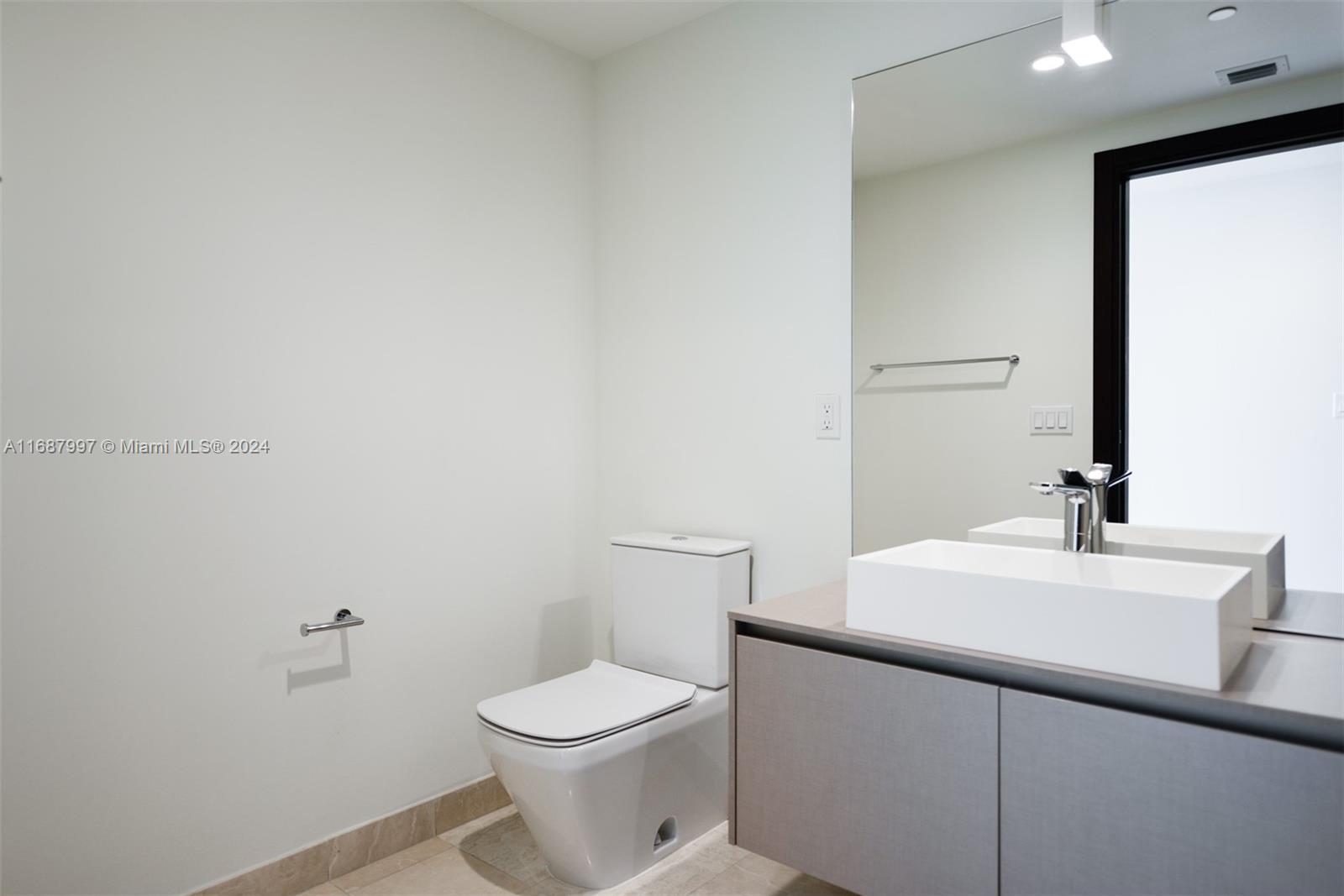 BRICKELL FLATIRON CONDO - Residential