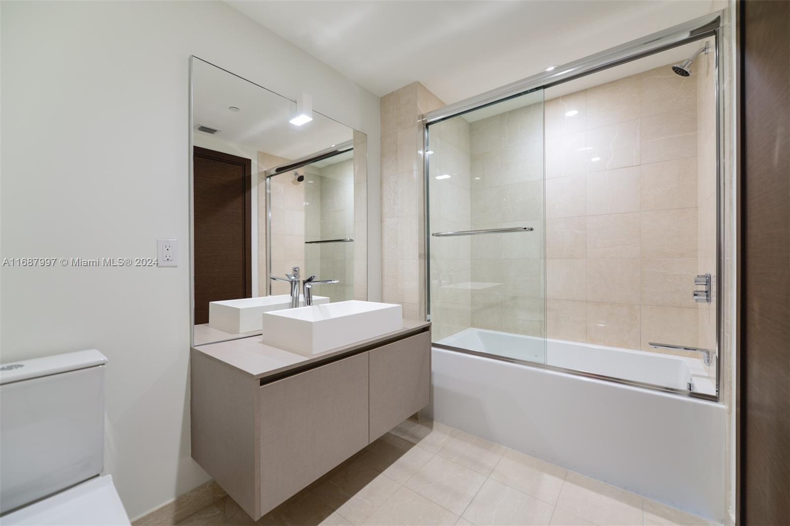 BRICKELL FLATIRON CONDO - Residential