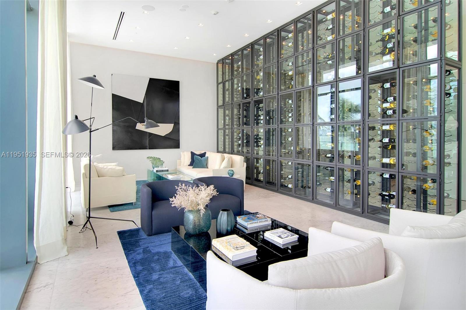 ONE PARAISO CONDO - Residential