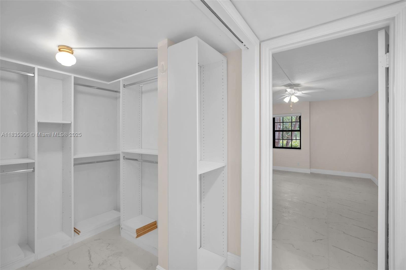 VILLA DEL VERDE CONDO - Residential Lease