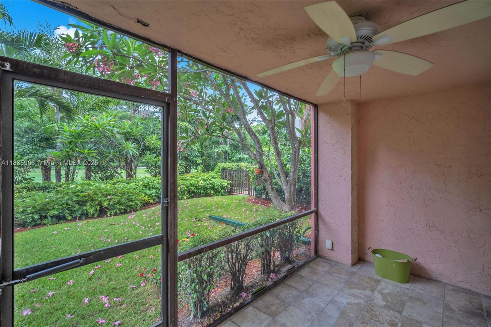 VILLA DEL VERDE CONDO - Residential Lease