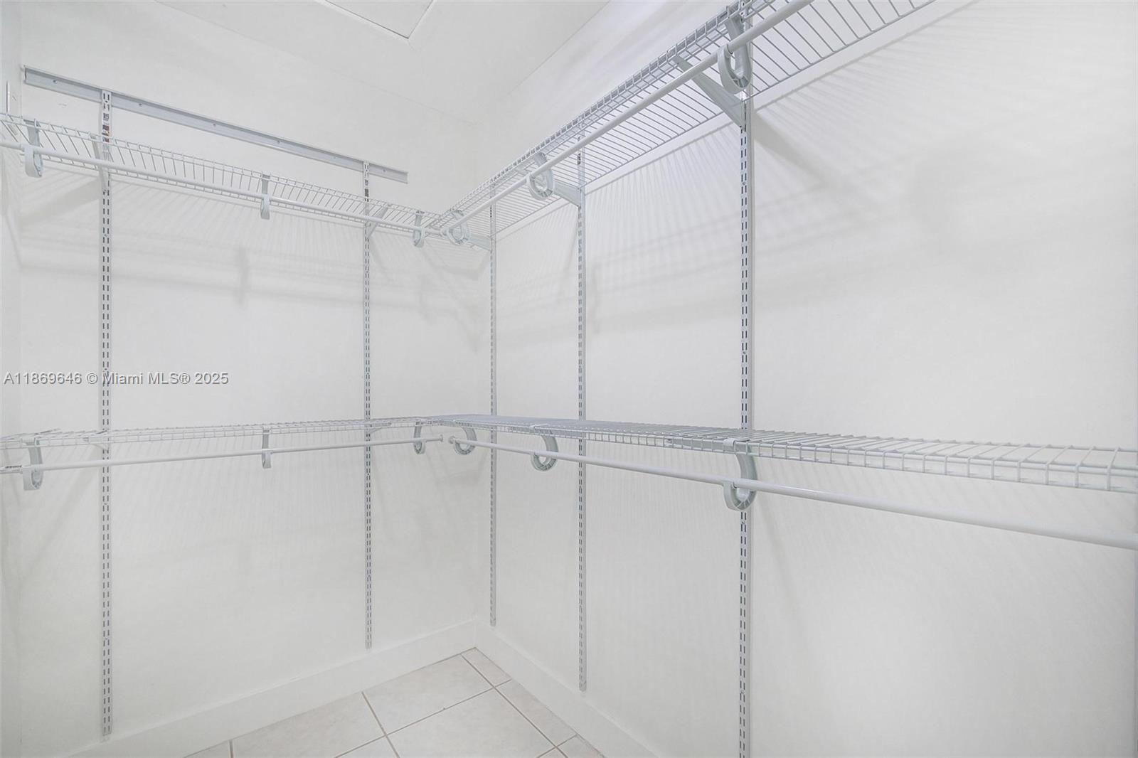 CORAL GABLES GRANADA SEC - Residential