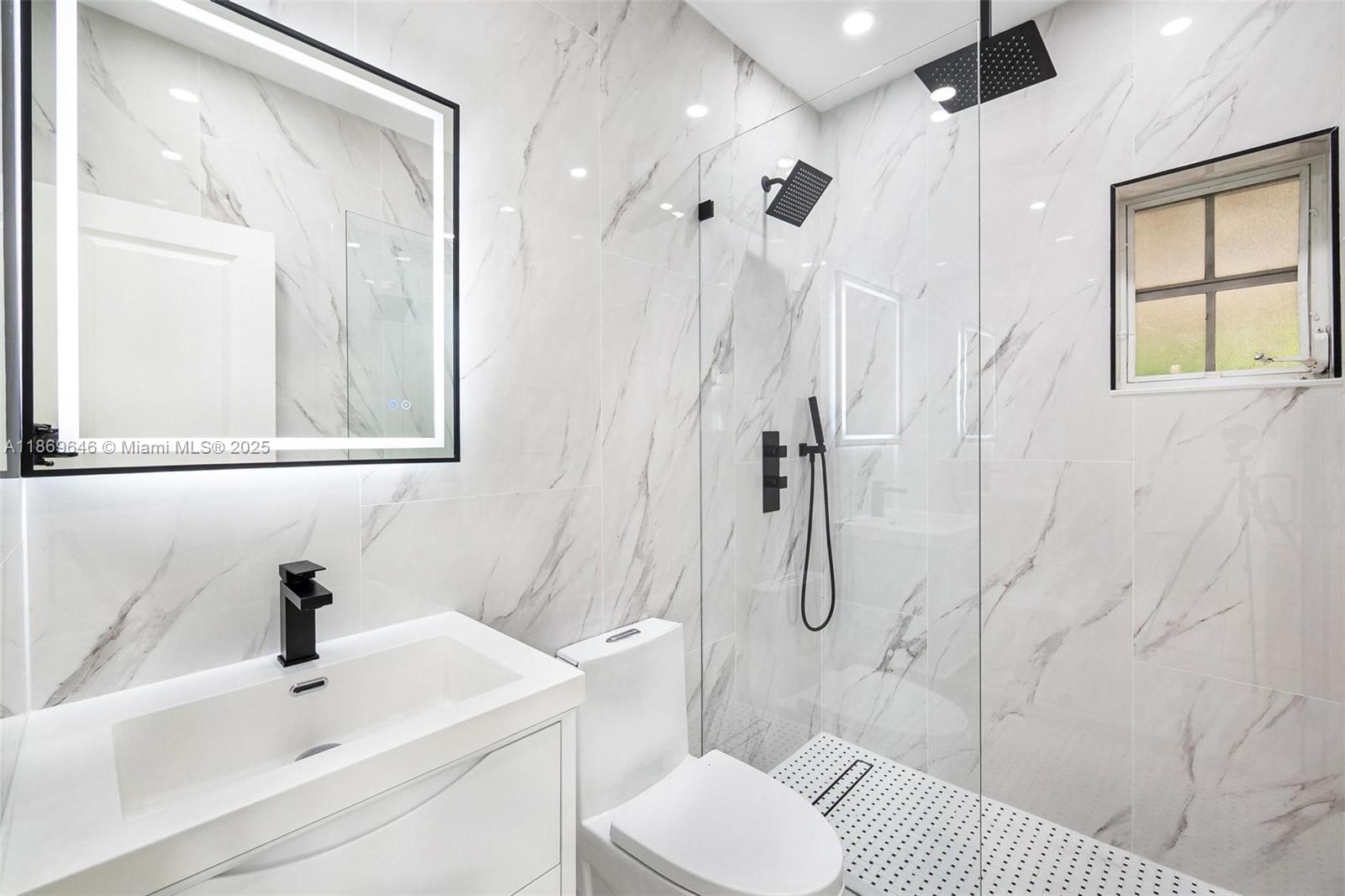 CORAL GABLES GRANADA SEC - Residential