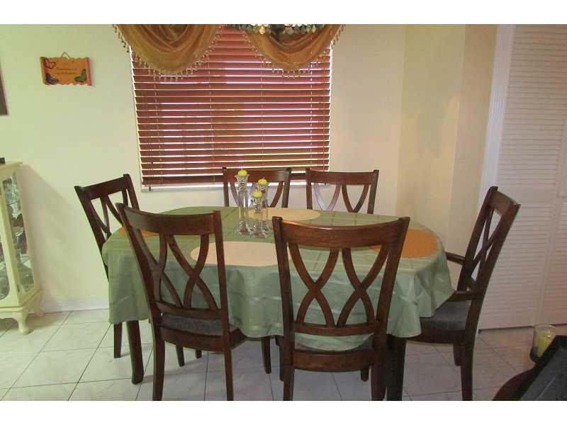 WELWYN MANOR 31-2 B - Residential