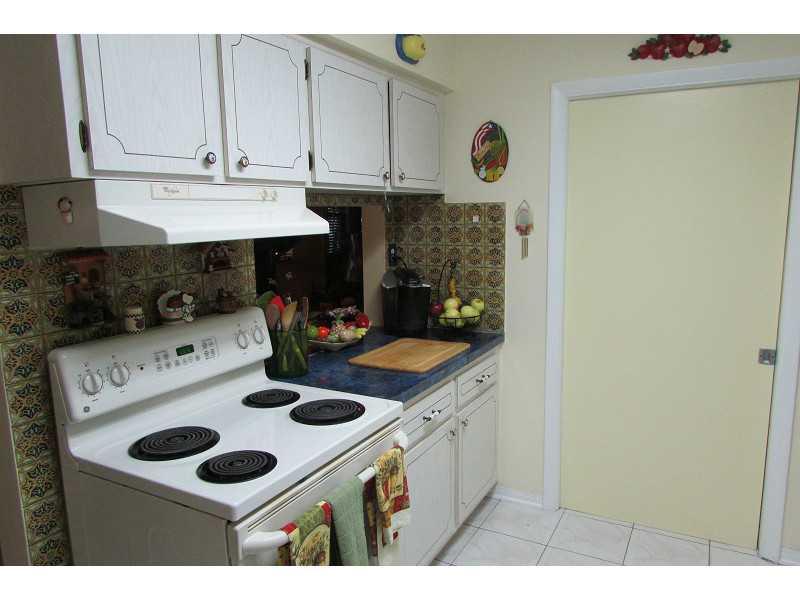 WELWYN MANOR 31-2 B - Residential